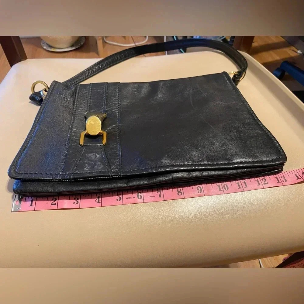 Vintage Genuine Leather Shoulder Bag Women - Great Condition - Very Elegant - Picture 14 of 16